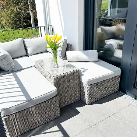 Alpenblick Apartment *